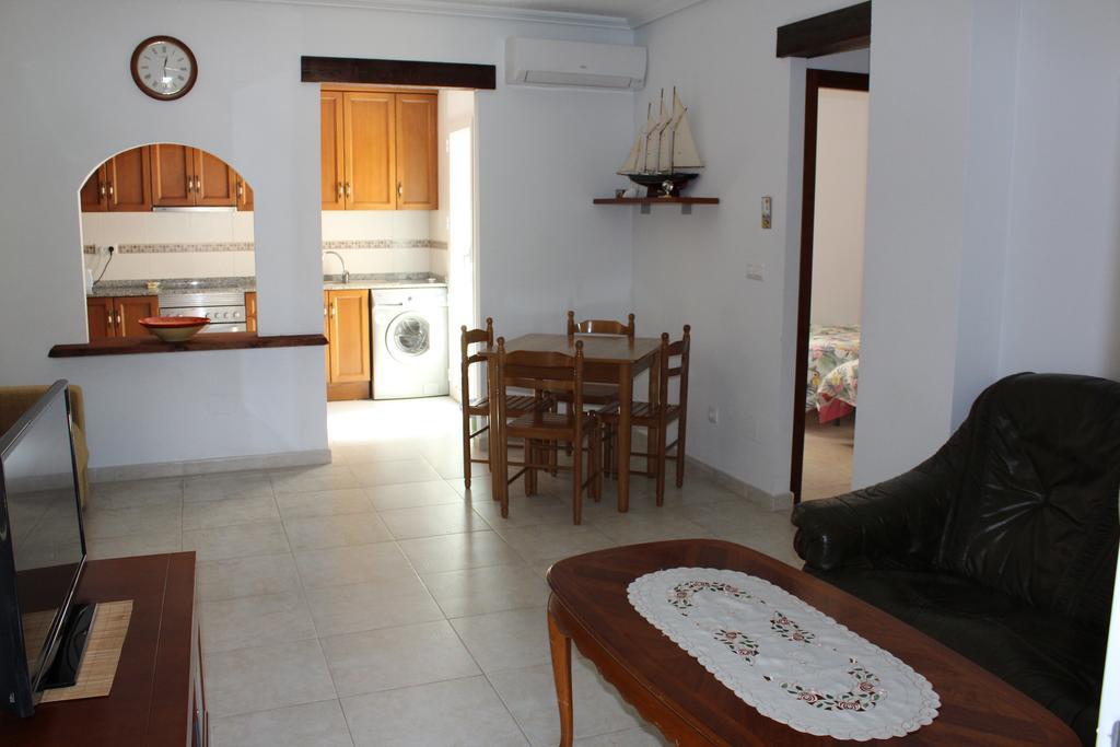 Bungalow Altos De La Bahia Torrevieja Bagian luar foto